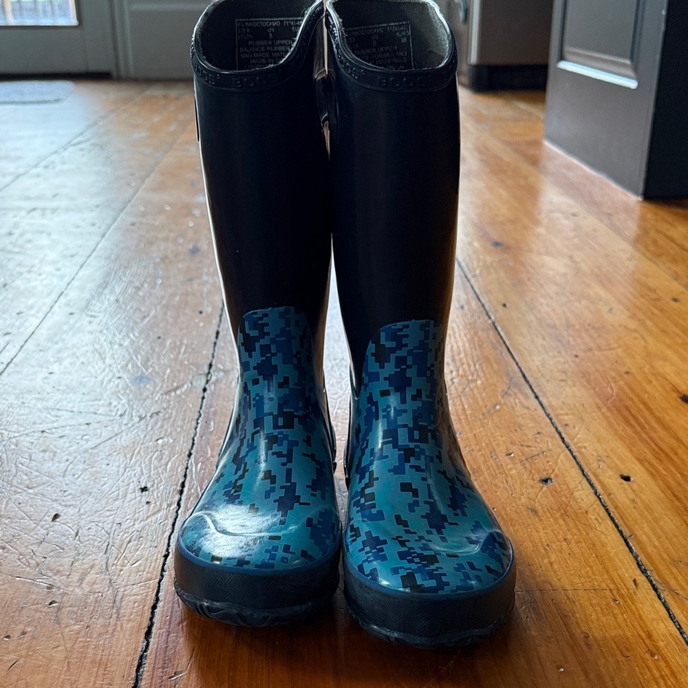 Bogs Blue Camo Waterproof Boots